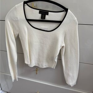 House of Harlow 1960 Cream and Black Long Sleeve Top